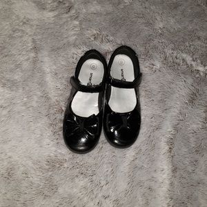 Girls Black Patten Dress Shoes